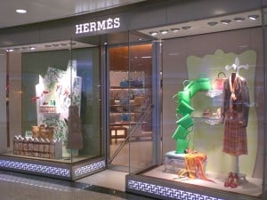 640px-HK_Causeway_Bay_Lee_Garden_Hermes_Shop