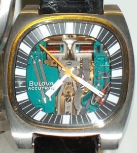 Dscf3847_Stimmgabeluhr_Bulova_Accutron