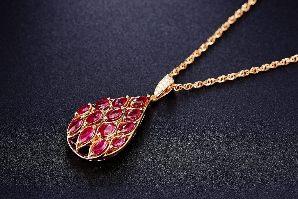 tear drop ruby necklace