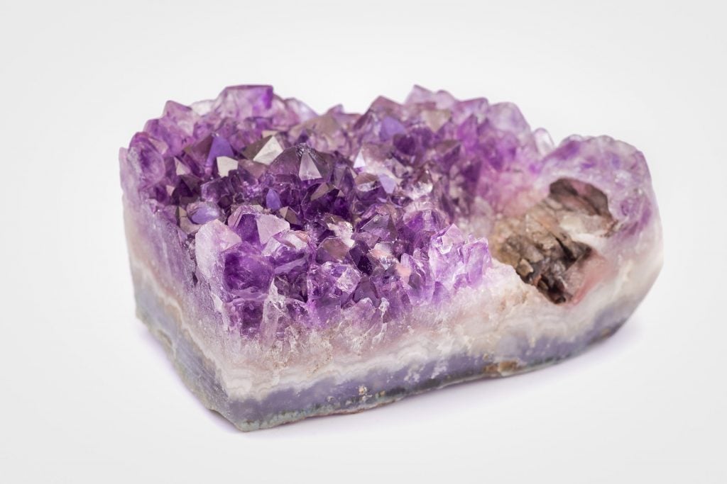  10 interesting facts about amethyst