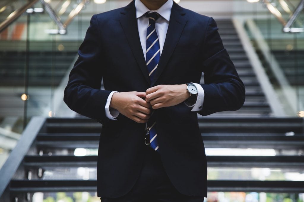 5 Reasons to Wear a Watch for a Job Interview