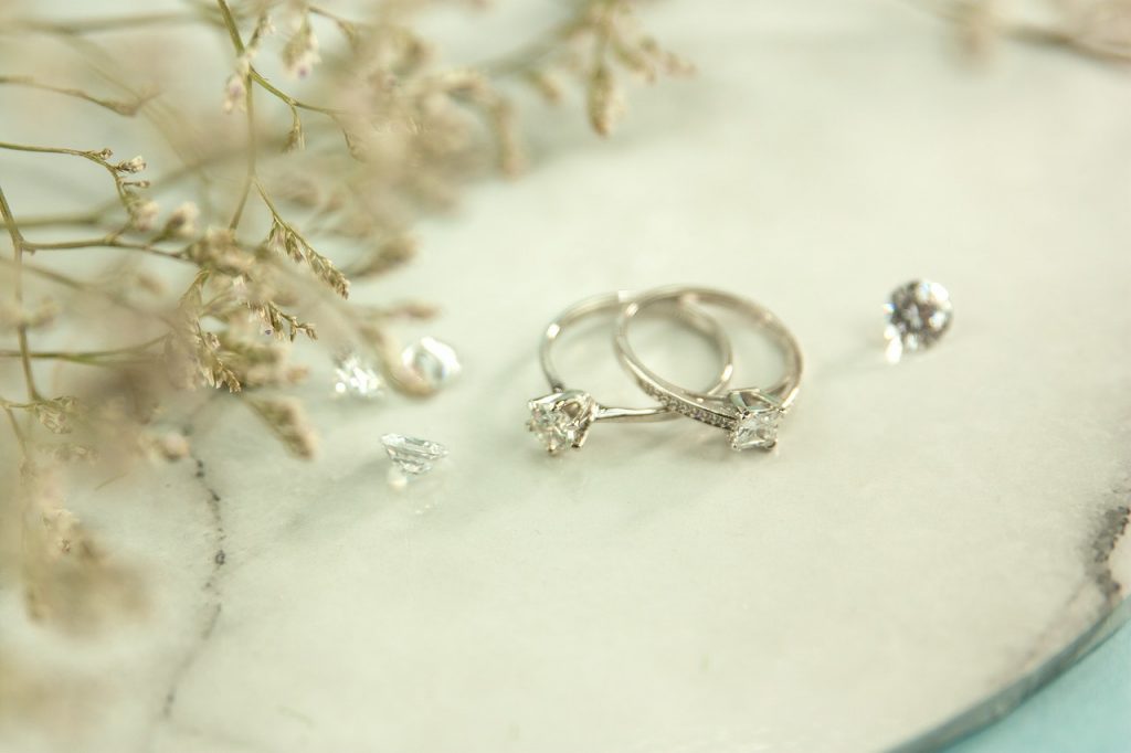 Top 10 White Gold Engagement Rings