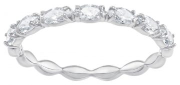 What Are Promise Rings? - First Class Watches Blog