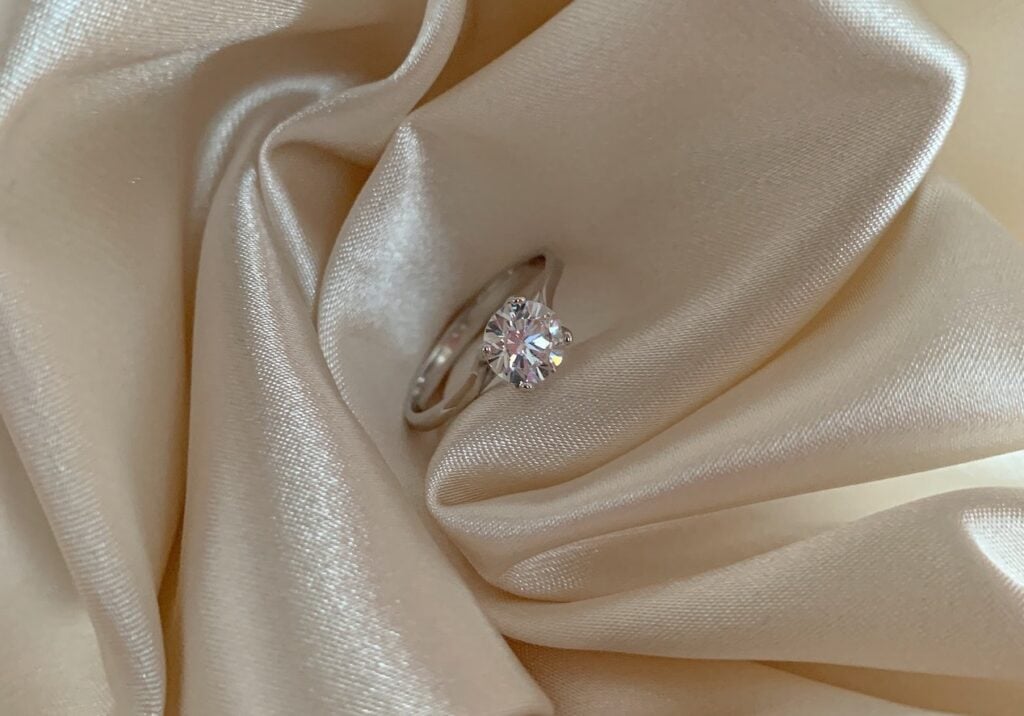 10 Pros and Cons of Diamonds