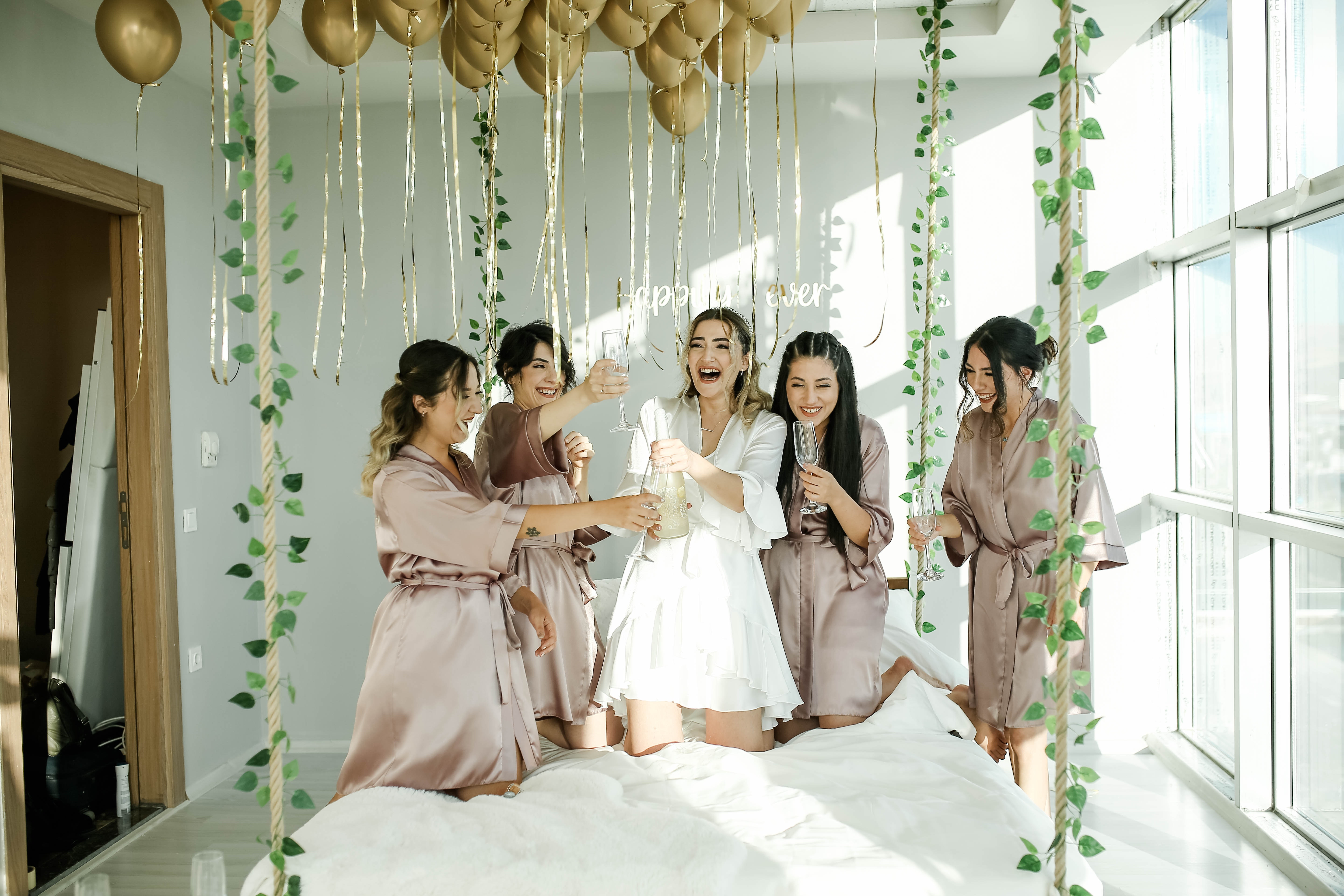 Gift Guide for Bridesmaids