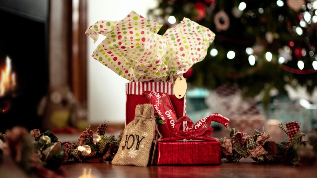 Affordable Christmas Gifts For The Family