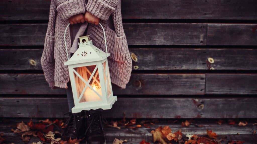 Seasonal Styling: Autumnal Watches for Women
