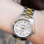 Mother-of-Pearl Watches: Why Are They So Popular?