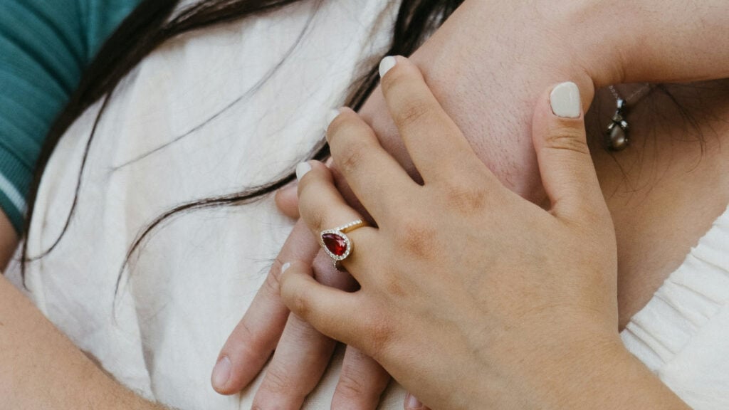 A Guide to Colourful Engagement Rings