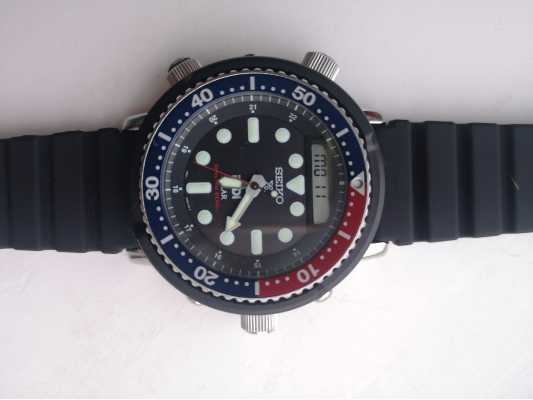 Seiko Prospex PADI Arnie Re-Issue Solar Divers 200m SNJ027P1 - First Class  Watches™